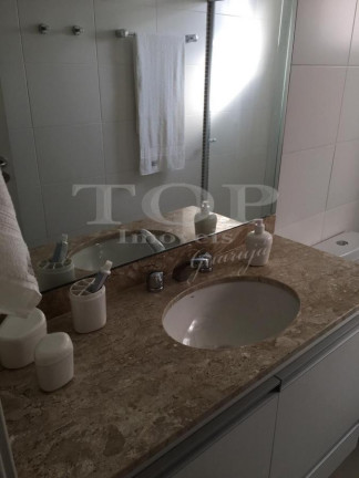 Imagem Apartamento com 3 Quartos à Venda, 110 m² em Pitangueiras - Guarujá
