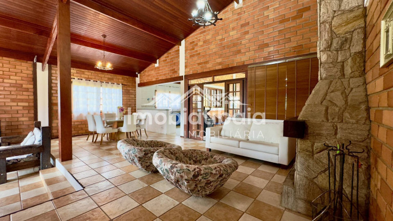 Imagem Chácara com 4 Quartos à Venda, 1.665 m² em Centro - Bom Jesus Dos Perdões Imagem Chácara com 4 Quartos à Venda, 1.665 m² em Centro - Bom Jesus Dos Perdões