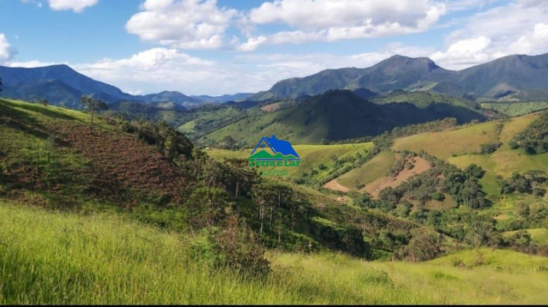 Terreno à Venda, 100.000 m² em Centro - Alagoa