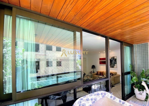 Imagem Imóvel com 4 Quartos à Venda, 230 m² em Lourdes - Belo Horizonte Imagem Imóvel com 4 Quartos à Venda, 230 m² em Lourdes - Belo Horizonte