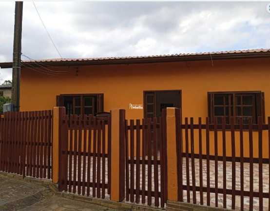 Casa com 3 Quartos à Venda, 475 m² em Martinica - Viamão