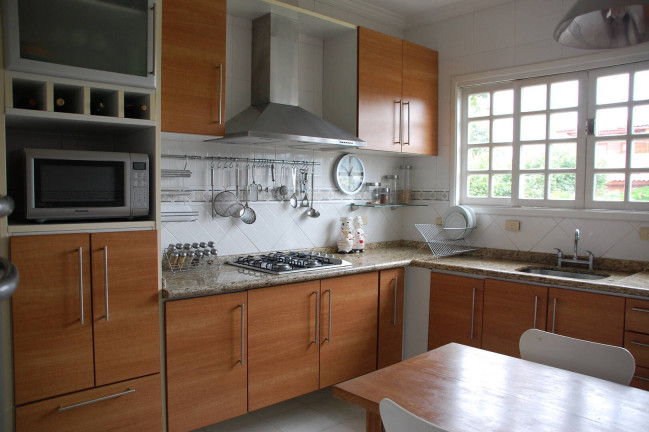 Imagem Casa com 3 Quartos à Venda, 241 m² em Tarumã - Santana De Parnaíba Imagem Casa com 3 Quartos à Venda, 241 m² em Tarumã - Santana De Parnaíba