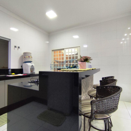Imagem Casa com 3 Quartos à Venda, 191 m² em Parque Das árvores Ii - Birigui Imagem Casa com 3 Quartos à Venda, 191 m² em Parque Das árvores Ii - Birigui