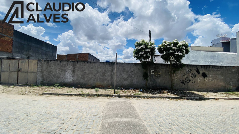 Imagem Terreno à Venda, 750 m² em Parque Ipê - Feira De Santana Imagem Terreno à Venda, 750 m² em Parque Ipê - Feira De Santana