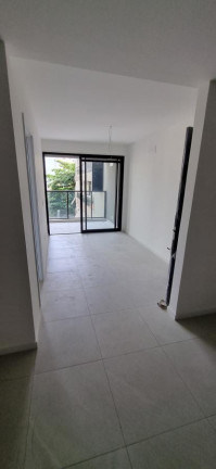 Imagem Apartamento com 2 Quartos à Venda, 60 m² em Laranjeiras - Rio De Janeiro Imagem Apartamento com 2 Quartos à Venda, 60 m² em Laranjeiras - Rio De Janeiro
