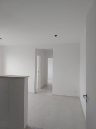 Imagem Apartamento com 2 Quartos à Venda,  em Campo Grande - Rio De Janeiro