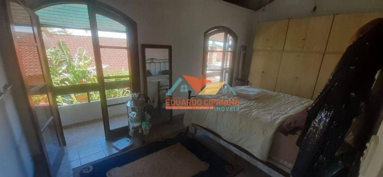 Imagem Casa com 3 Quartos à Venda, 180 m² em Massaguaçu - Caraguatatuba