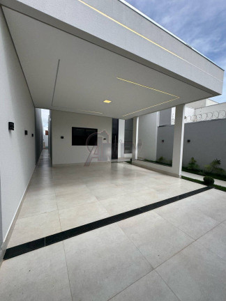 Imagem Casa com 3 Quartos à Venda, 225 m² em Planalto - Montes Claros Imagem Casa com 3 Quartos à Venda, 225 m² em Planalto - Montes Claros