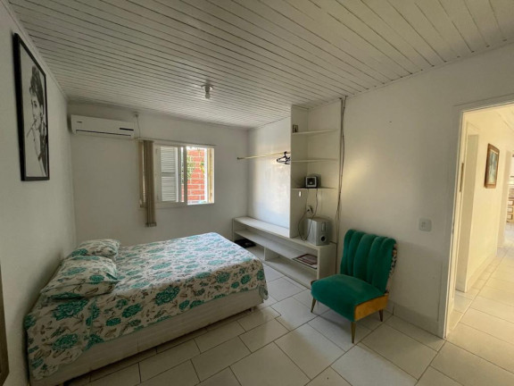 Imagem Casa com 4 Quartos à Venda, 300 m² em Capão Novo - Capao Da Canoa Imagem Casa com 4 Quartos à Venda, 300 m² em Capão Novo - Capao Da Canoa