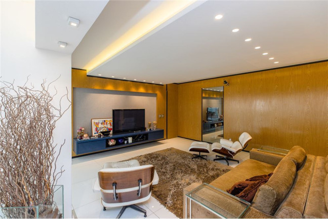 Imagem Apartamento à Venda, 335 m² em Moema - São Paulo