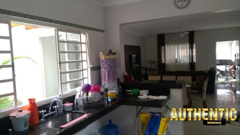 Imagem Casa com 3 Quartos à Venda, em Parque Residencial Potiguara - Itu Imagem Casa com 3 Quartos à Venda, em Parque Residencial Potiguara - Itu