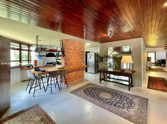 Imagem Casa à Venda, em Fazendinha - Carapicuíba Imagem Casa à Venda, em Fazendinha - Carapicuíba
