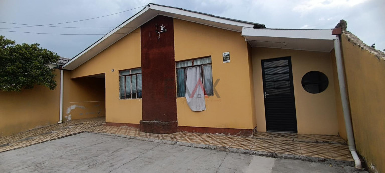 Imagem Casa com 3 Quartos à Venda, 100 m² em Boqueirão - Guarapuava Imagem Casa com 3 Quartos à Venda, 100 m² em Boqueirão - Guarapuava