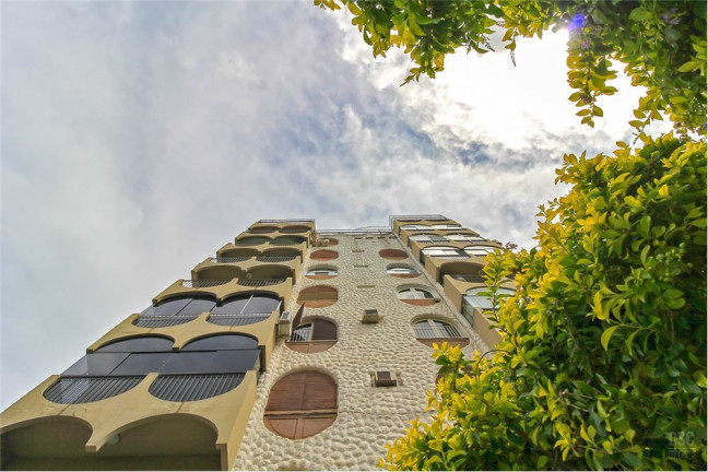 Imóvel com 4 Quartos à Venda,  em Higienópolis - Porto Alegre
