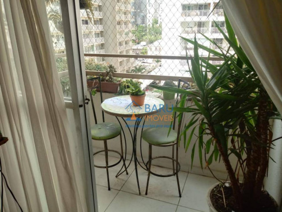Apartamento com 2 Quartos à Venda, 68 m² em Santa Cecília - São Paulo
