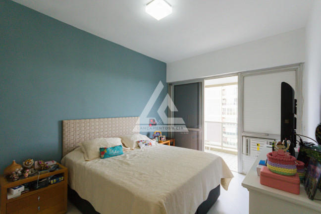 Imagem Apartamento com 4 Quartos à Venda, 205 m² em Barra Da Tijuca - Rio De Janeiro