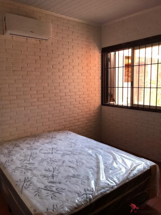 Imagem Casa com 5 Quartos à Venda, 140 m² em Praia Grande - Torres