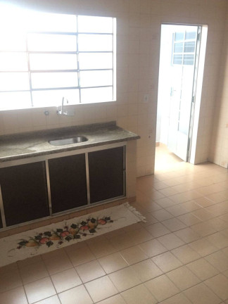 Imagem Casa com 2 Quartos à Venda, 226 m² em Vila Valparaíso - Santo André Imagem Casa com 2 Quartos à Venda, 226 m² em Vila Valparaíso - Santo André