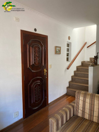 Imagem Sobrado com 3 Quartos à Venda, 256 m² em São Paulo Imagem Sobrado com 3 Quartos à Venda, 256 m² em São Paulo