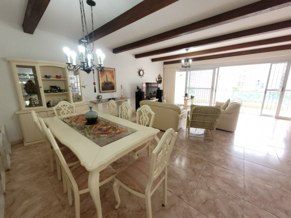 Imagem Apartamento com 4 Quartos à Venda, 250 m² em Pitangueiras - Guarujá Imagem Apartamento com 4 Quartos à Venda, 250 m² em Pitangueiras - Guarujá