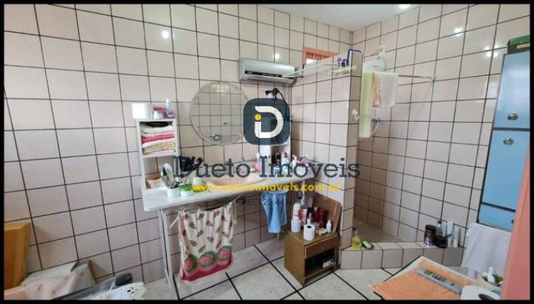 Imagem Casa com 4 Quartos à Venda, 284 m² em Camobi - Santa Maria