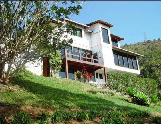 Imagem Casa com 6 Quartos à Venda, 374 m² em Golfe - Teresópolis