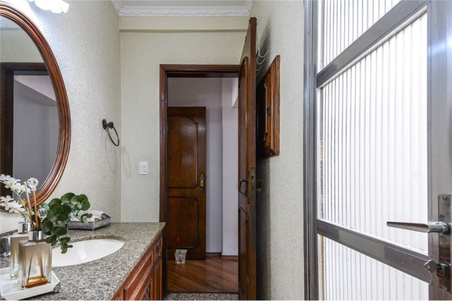 Imagem Casa com 3 Quartos à Venda, 246 m² em Vila Mariana - São Paulo Imagem Casa com 3 Quartos à Venda, 246 m² em Vila Mariana - São Paulo