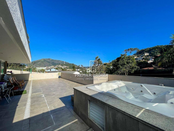 Casa com 3 Quartos à Venda, 340 m² em Jardim Europa - Teresópolis