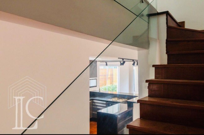 Imagem Casa com 3 Quartos à Venda, 300 m² em Morumbi - São Paulo Imagem Casa com 3 Quartos à Venda, 300 m² em Morumbi - São Paulo