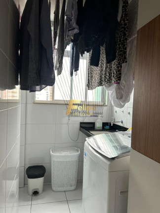 Imagem Imóvel com 2 Quartos à Venda, 85 m² em Praia Da Costa - Vila Velha Imagem Imóvel com 2 Quartos à Venda, 85 m² em Praia Da Costa - Vila Velha