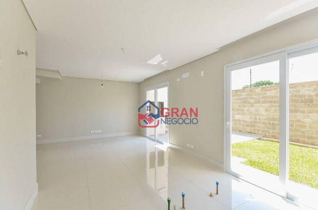 Imagem Sobrado com 3 Quartos à Venda, 162 m² em São Braz - Curitiba