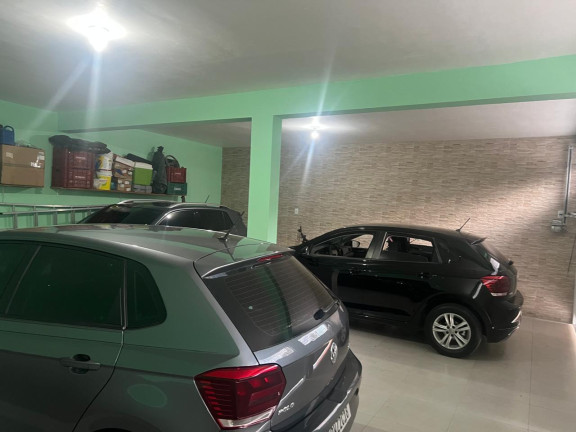 Imagem Casa com 3 Quartos à Venda, 300 m² em Centro - Extrema Imagem Casa com 3 Quartos à Venda, 300 m² em Centro - Extrema