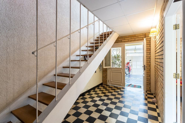 Imagem Casa com 6 Quartos à Venda, 253 m² em Jardim Bonfiglioli - São Paulo