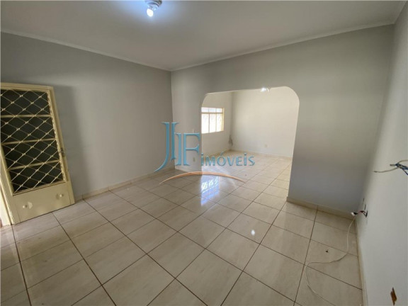 Imagem Casa com 3 Quartos à Venda, 170 m² em Monte Alegre - Ribeirão Preto Imagem Casa com 3 Quartos à Venda, 170 m² em Monte Alegre - Ribeirão Preto