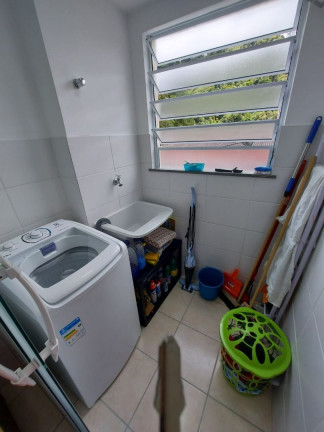 Imagem Apartamento com 2 Quartos à Venda, 49 m² em Pimenteiras - Teresópolis