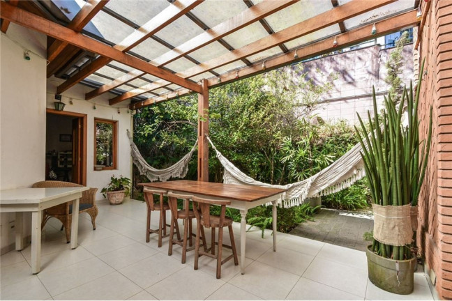 Imagem Casa de Condomínio com 3 Quartos à Venda, 352 m² em Parque Munhoz - São Paulo Imagem Casa de Condomínio com 3 Quartos à Venda, 352 m² em Parque Munhoz - São Paulo