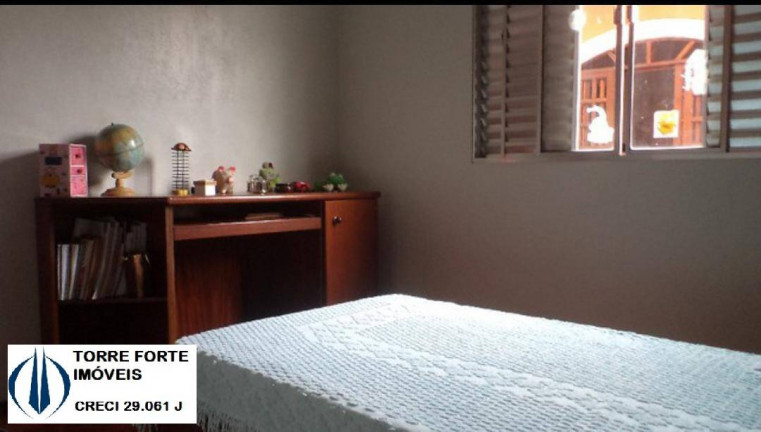 Imagem Casa com 3 Quartos à Venda, 225 m² em Jardim Planalto - São Paulo Imagem Casa com 3 Quartos à Venda, 225 m² em Jardim Planalto - São Paulo