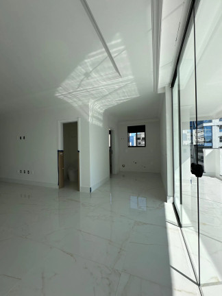Imagem Apartamento com 3 Quartos à Venda, 111 m² em Meia Praia - Itapema