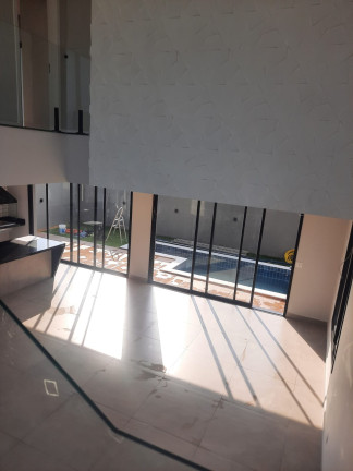 Imagem Casa com 3 Quartos à Venda, 224 m² em Loteamento Floresta - São José Dos Campos