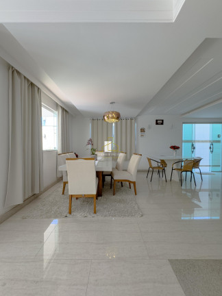 Imagem Casa com 6 Quartos à Venda, 420 m² em Campo Grande - Cariacica Imagem Casa com 6 Quartos à Venda, 420 m² em Campo Grande - Cariacica