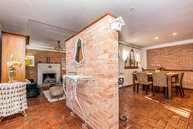 Imagem Casa com 5 Quartos à Venda, 457 m² em Campo Comprido - Curitiba Imagem Casa com 5 Quartos à Venda, 457 m² em Campo Comprido - Curitiba