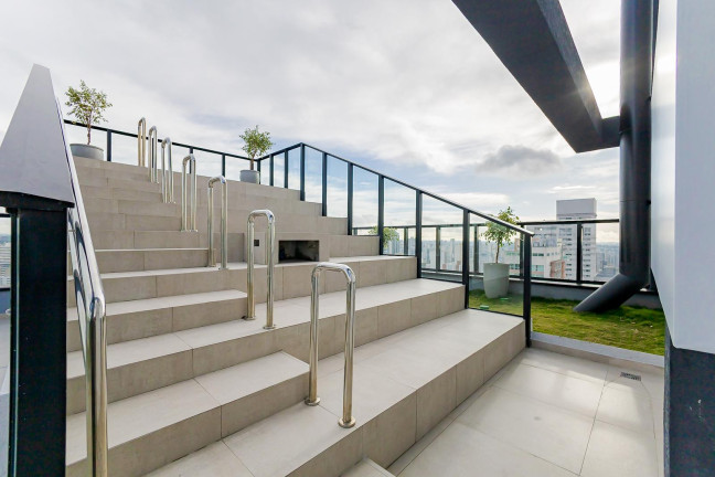 Imagem Kitnet com 1 Quarto à Venda, 29 m² em Centro - Curitiba Imagem Kitnet com 1 Quarto à Venda, 29 m² em Centro - Curitiba