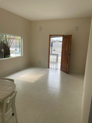Imagem Casa com 2 Quartos à Venda, 110 m² em Flórida - Praia Grande