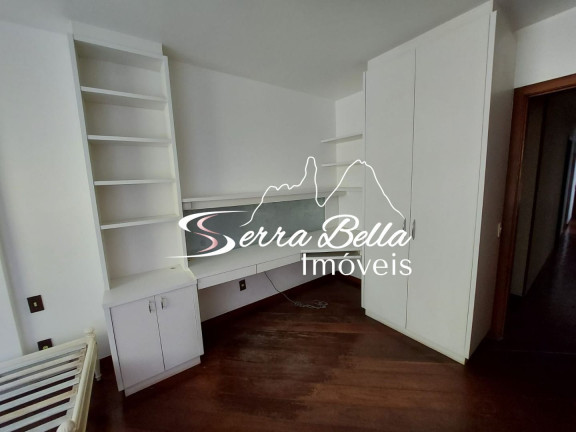 Imagem Apartamento com 4 Quartos à Venda, 210 m² em Várzea - Teresópolis