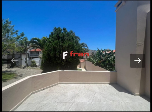 Imagem Casa com 4 Quartos à Venda, 297 m² em Córrego Grande - Florianópolis