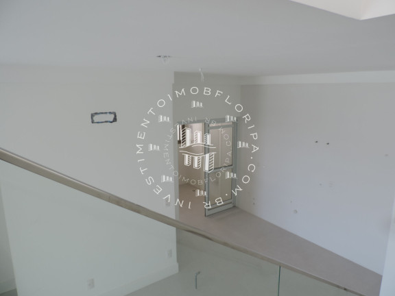 Imagem Cobertura com 3 Quartos à Venda, 213 m² em Jurerê - Florianópolis Imagem Cobertura com 3 Quartos à Venda, 213 m² em Jurerê - Florianópolis
