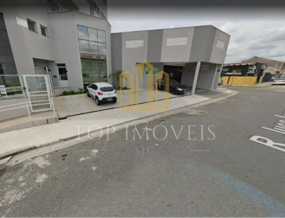 Apartamento com 2 Quartos para Alugar, 68 m² em Centro - Jacareí