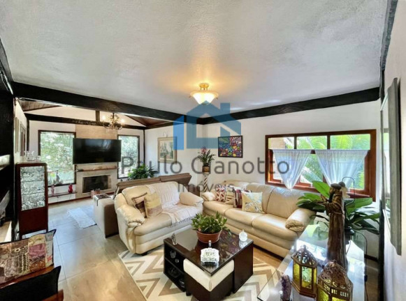 Imagem Casa de Condomínio com 3 Quartos à Venda, 183 m² em Chácara Santa Lúcia - Carapicuíba