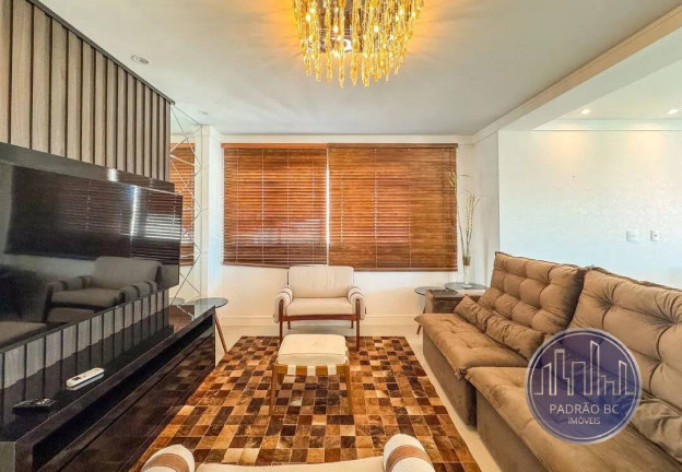 Imagem Apartamento com 2 Quartos à Venda, 127 m² em Centro - Balneário Camboriú Imagem Apartamento com 2 Quartos à Venda, 127 m² em Centro - Balneário Camboriú