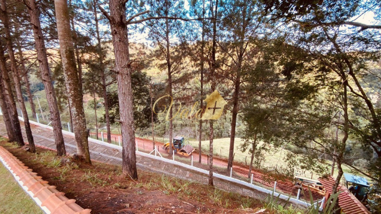 Imagem Imóvel com 3 Quartos à Venda, 220 m² em Centro - Monteiro Lobato Imagem Imóvel com 3 Quartos à Venda, 220 m² em Centro - Monteiro Lobato